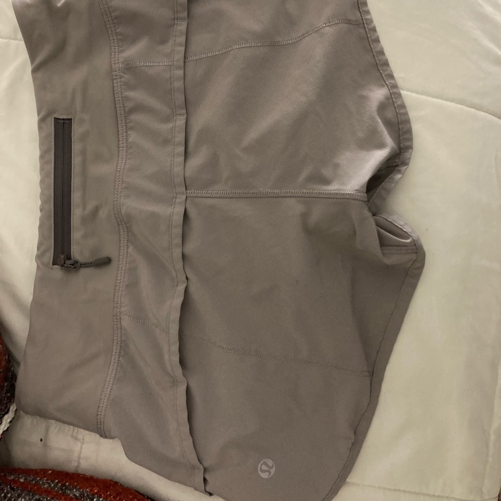 Lululemon size 0 grey shorts